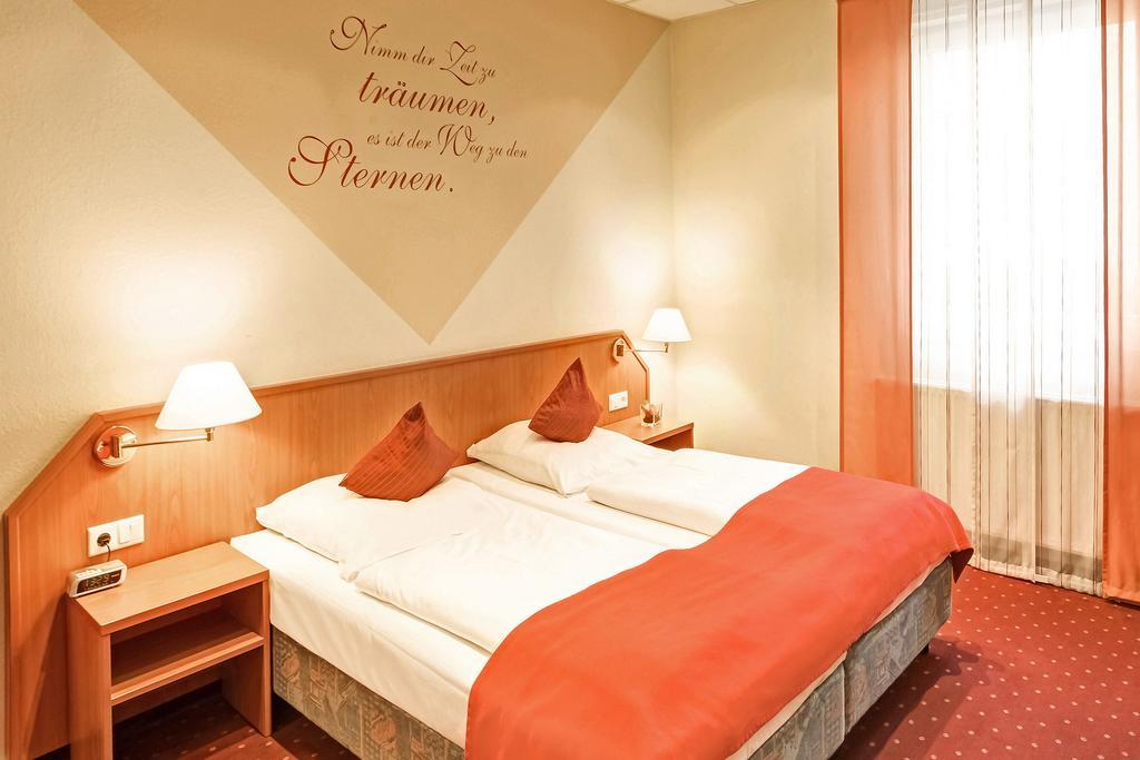 Hotel Restaurant Zum Werdersee BRE Exterior photo